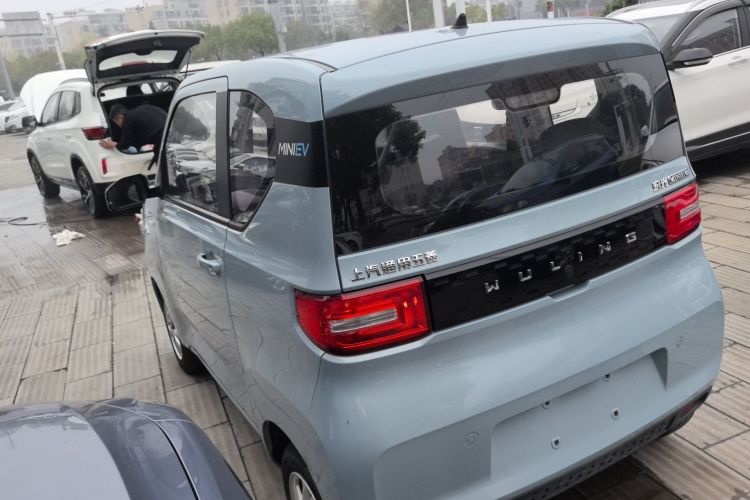 Used Wuling Hongguang MINIEV 2020 Freedom Version Lithium Iron Phosphate Rear Left 45 Deg