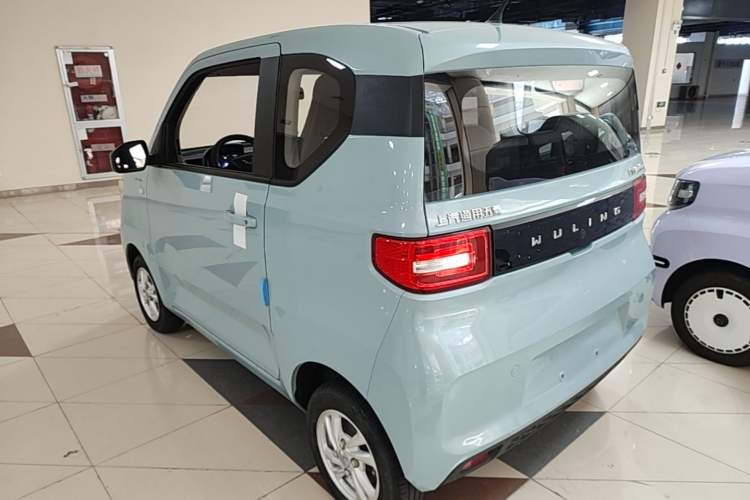 Used Wuling Hongguang MINIEV 2020 Freedom Version Lithium Iron Phosphate Rear Left 45 Deg