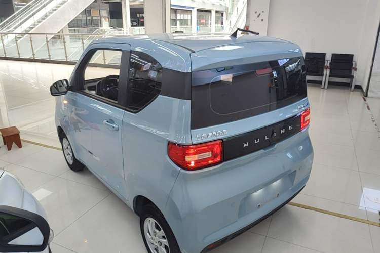 Used Wuling Hongguang MINIEV 2020 Zizai Version Lithium-NMC Rear Left 45 Deg