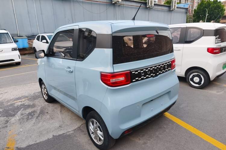 Used Wuling Hongguang MINIEV 2020 Freedom Version Lithium Iron Phosphate Rear Left 45 Deg