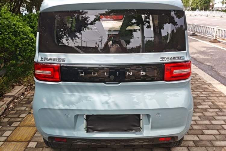 Used Wuling Hongguang MINIEV 2020 Easy Version Lithium-Ion Battery Rear