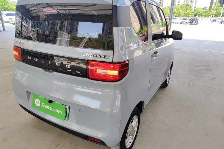 Used Wuling Hongguang MINIEV 2020 Enjoyment Model Lithium Iron Phosphate Rear Right 45 Deg