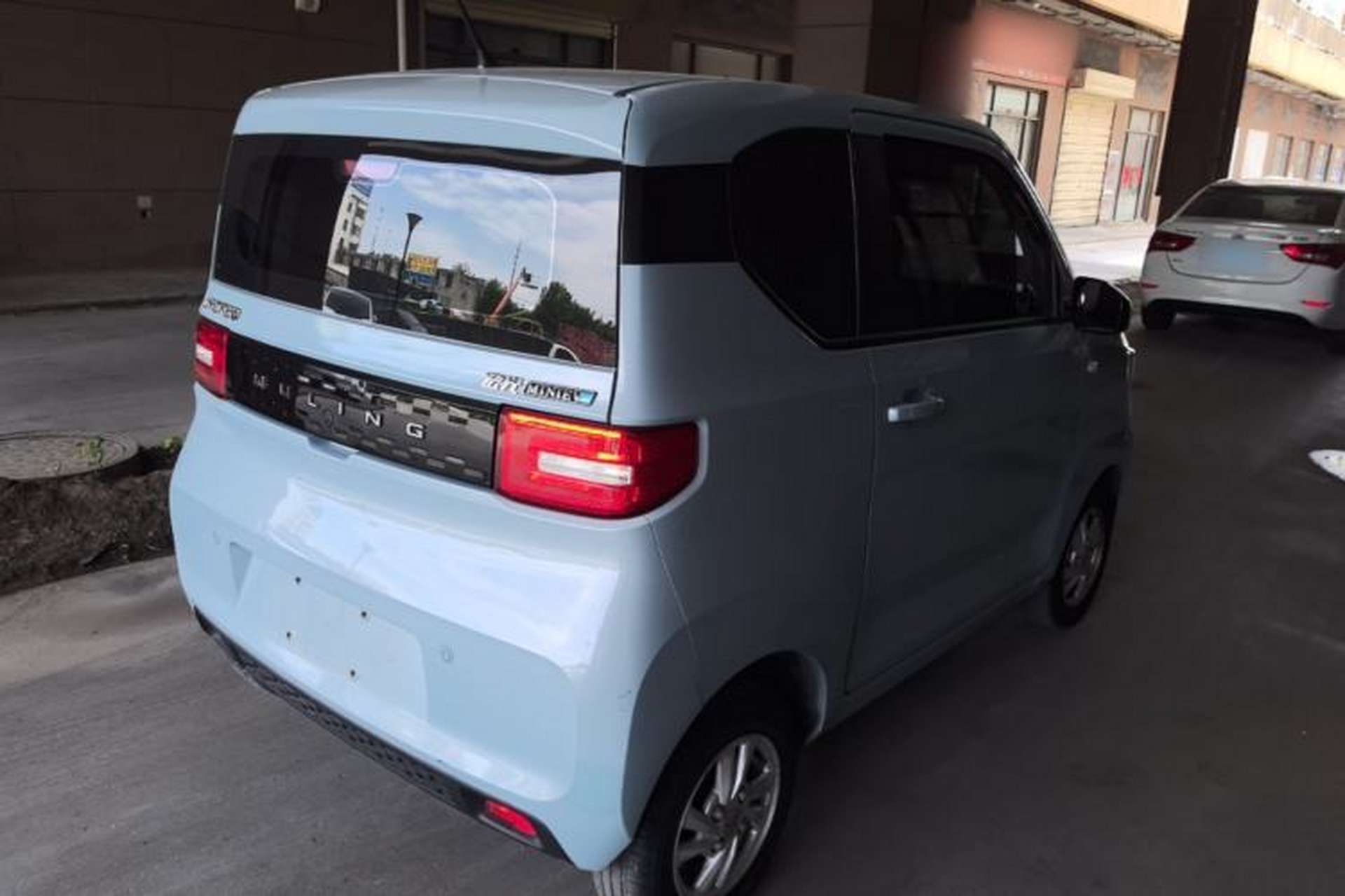 Used Wuling Hongguang MINIEV 2020 Easy Version Lithium-Ion Battery Rear Right 45 Deg
