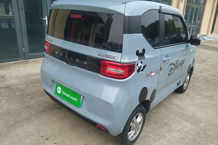 Used Wuling Hongguang MINIEV 2020 Freedom Version Lithium Iron Phosphate Rear Right 45 Deg