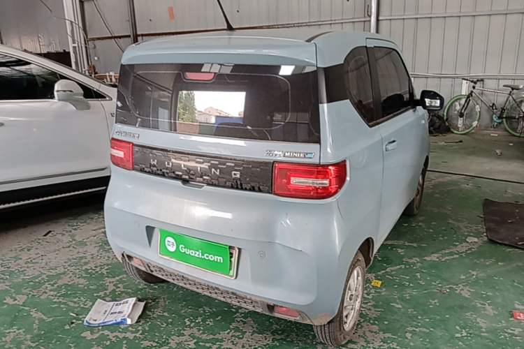 Used Wuling Hongguang MINIEV 2020 Zizai Version Lithium-NMC Rear Right 45 Deg