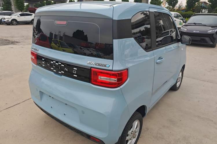 Used Wuling Hongguang MINIEV 2020 Freedom Version Lithium Iron Phosphate Rear Right 45 Deg