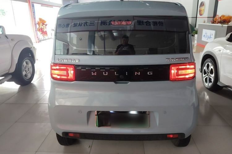 Used Wuling Hongguang MINIEV 2020 Freedom Version Lithium Iron Phosphate Rear