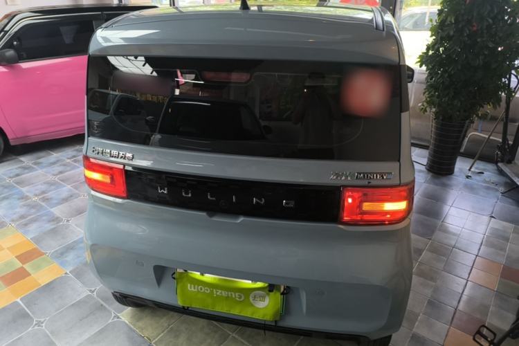 Used Wuling Hongguang MINIEV 2020 Freedom Version Lithium Iron Phosphate Rear