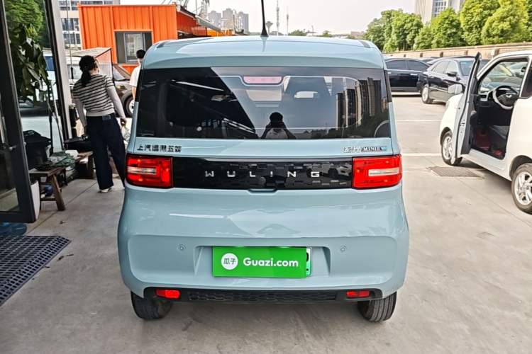 Used Wuling Hongguang MINIEV 2020 Freedom Version Lithium Iron Phosphate Rear
