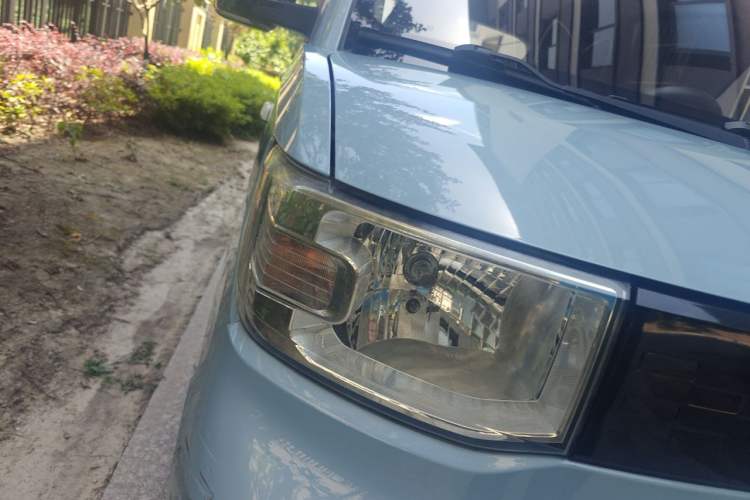 Used Wuling Hongguang MINIEV 2020 Enjoyment Model Lithium Iron Phosphate Right Front Headlight