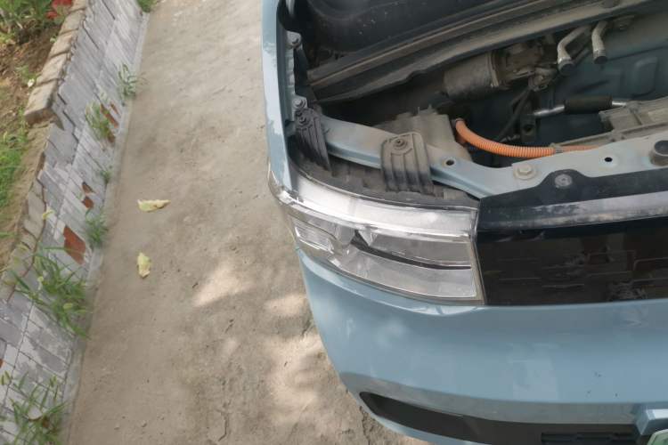 Used Wuling Hongguang MINIEV 2020 Enjoyment Model Lithium Iron Phosphate Right Front Headlight