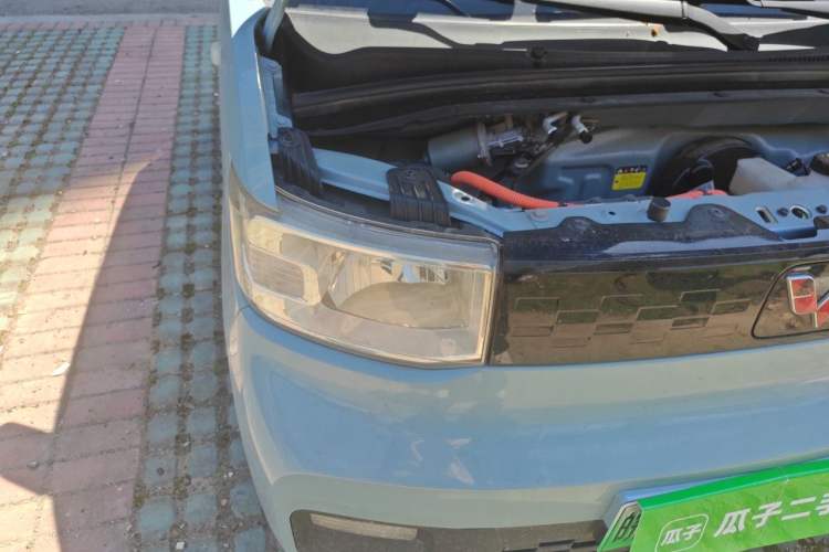 Used Wuling Hongguang MINIEV 2020 Freedom Version Lithium Iron Phosphate Right Front Headlight