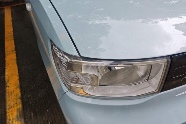 Used Wuling Hongguang MINIEV 2020 Enjoyment Model Lithium Iron Phosphate Right Front Headlight