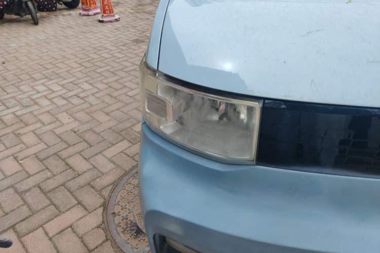 Used Wuling Hongguang MINIEV 2020 Easy Version Lithium-Ion Battery Right Front Headlight