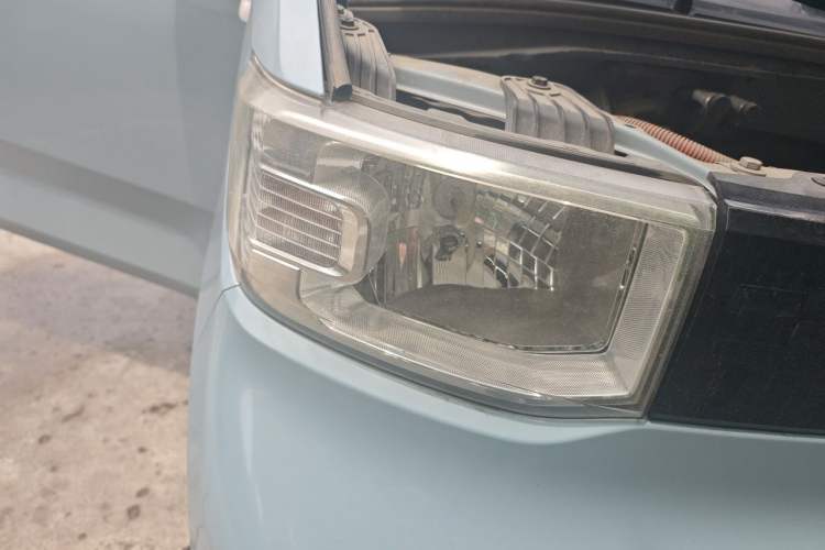 Used Wuling Hongguang MINIEV 2020 Enjoyment Model Lithium Iron Phosphate Right Front Headlight