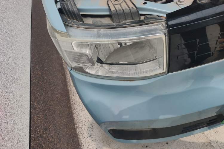 Used Wuling Hongguang MINIEV 2020 Zizai Version Lithium-NMC Right Front Headlight