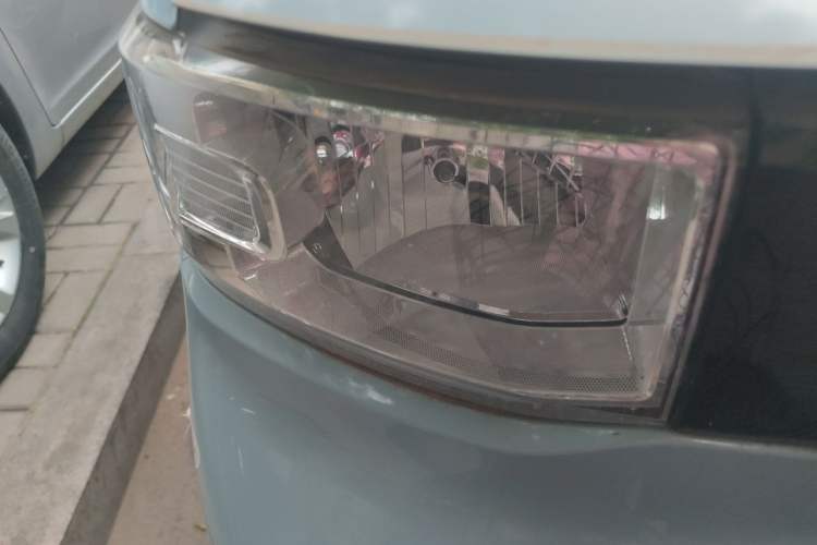 Used Wuling Hongguang MINIEV 2020 Enjoyment Model Lithium Iron Phosphate Right Front Headlight