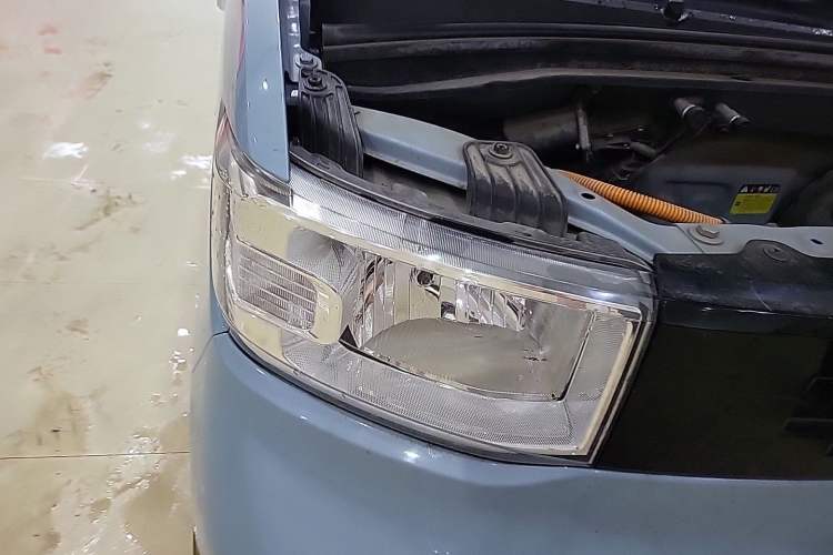 Used Wuling Hongguang MINIEV 2020 Enjoyment Model Lithium Iron Phosphate Right Front Headlight