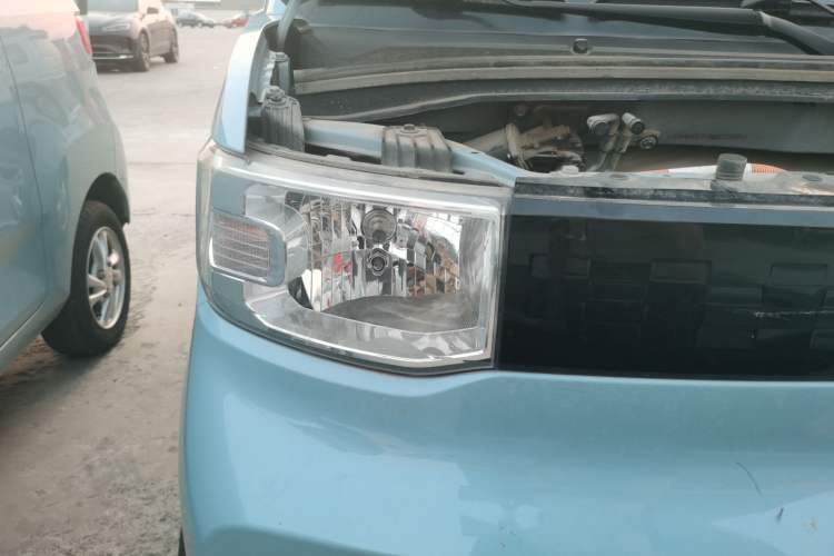 Used Wuling Hongguang MINIEV 2020 Easy Version Lithium-Ion Battery Right Front Headlight