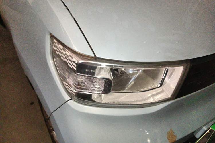 Used Wuling Hongguang MINIEV 2020 Freedom Version Lithium Iron Phosphate Right Front Headlight
