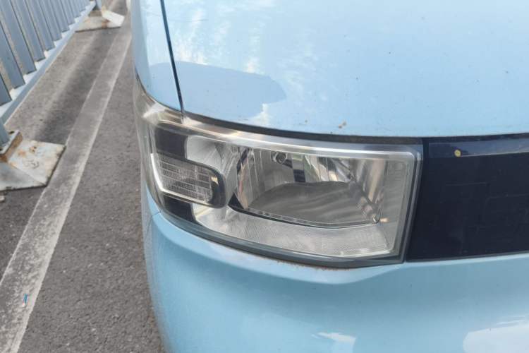 Used Wuling Hongguang MINIEV 2020 Enjoyment Model Lithium Iron Phosphate Right Front Headlight