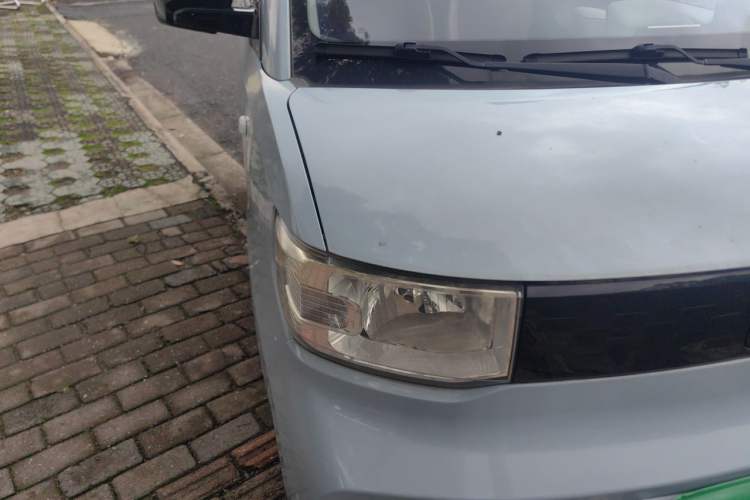 Used Wuling Hongguang MINIEV 2020 Zizai Version Lithium-NMC Right Front Headlight