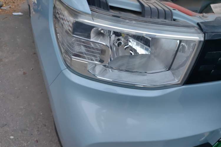 Used Wuling Hongguang MINIEV 2020 Freedom Version Lithium Iron Phosphate Right Front Headlight