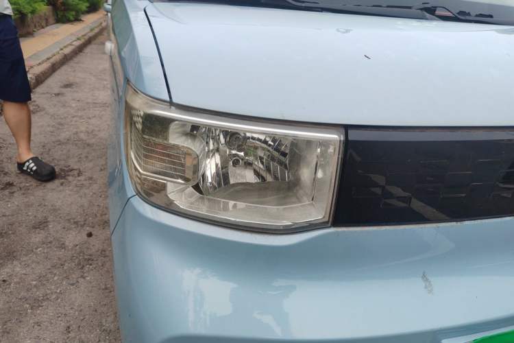 Used Wuling Hongguang MINIEV 2020 Easy Version Lithium-Ion Battery Right Front Headlight
