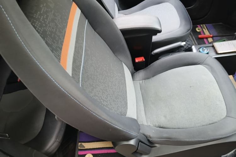 Used Wuling Hongguang MINIEV 2020 Enjoyment Model Lithium Iron Phosphate Right Front Seat