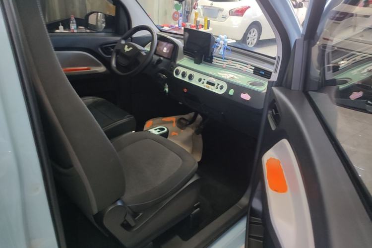 Used Wuling Hongguang MINIEV 2020 Enjoyment Model Lithium Iron Phosphate Right Front Seat