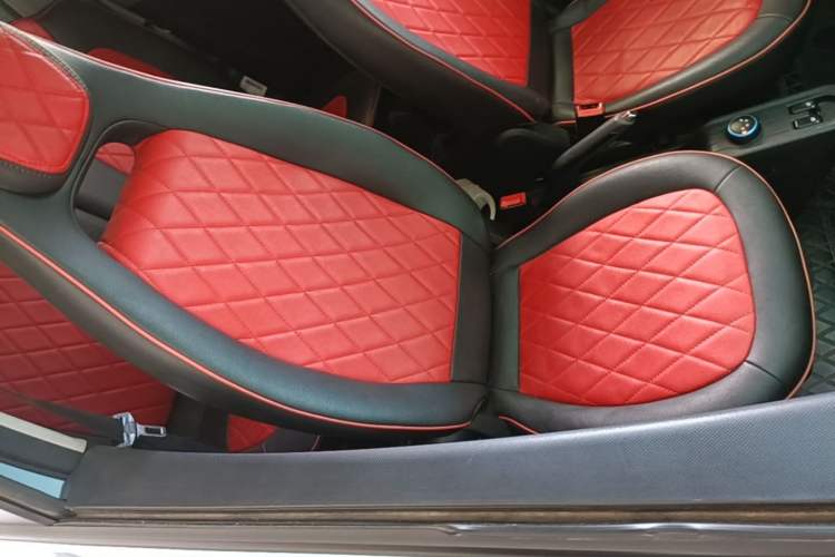 Used Wuling Hongguang MINIEV 2020 Freedom Version Lithium Iron Phosphate Right Front Seat