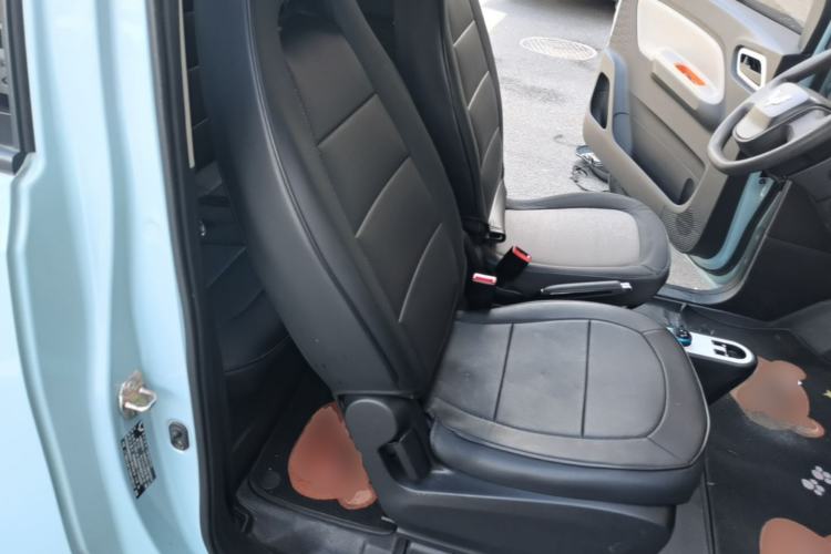Used Wuling Hongguang MINIEV 2020 Freedom Version Lithium Iron Phosphate Right Front Seat
