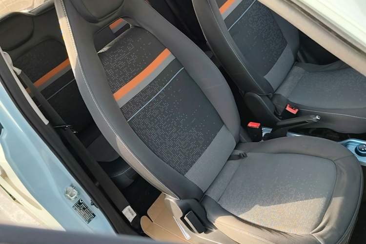 Used Wuling Hongguang MINIEV 2020 Freedom Version Lithium Iron Phosphate Right Front Seat
