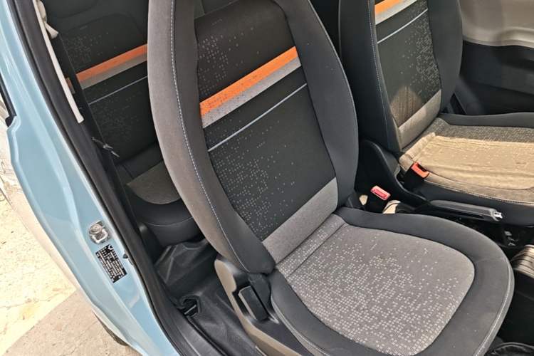 Used Wuling Hongguang MINIEV 2020 Freedom Version Lithium Iron Phosphate Right Front Seat
