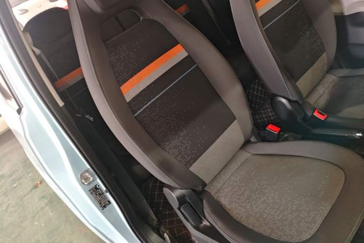 Used Wuling Hongguang MINIEV 2020 Freedom Version Lithium Iron Phosphate Right Front Seat