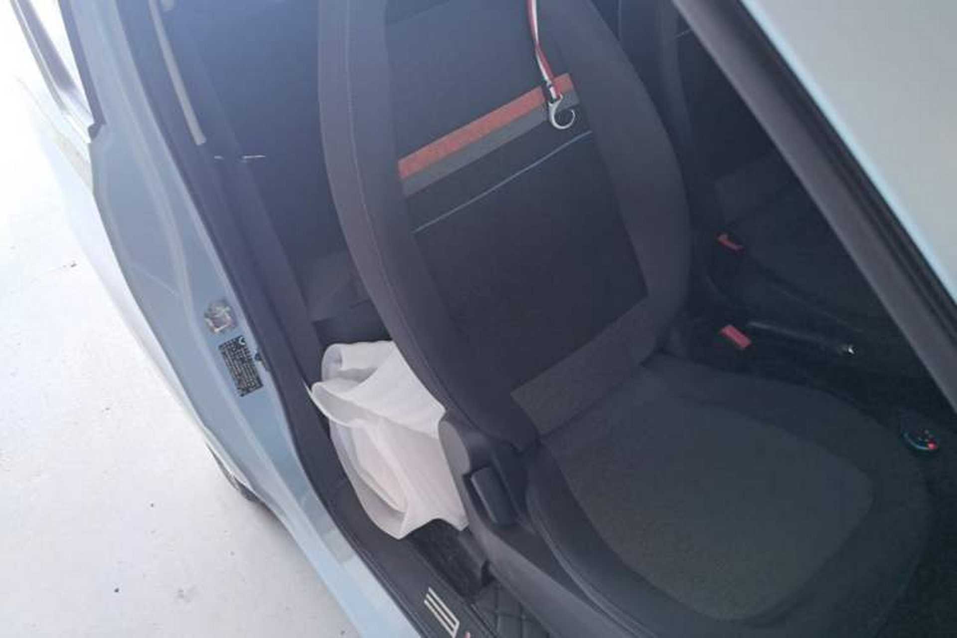 Used Wuling Hongguang MINIEV 2020 Easy Version Lithium-Ion Battery Right Front Seat