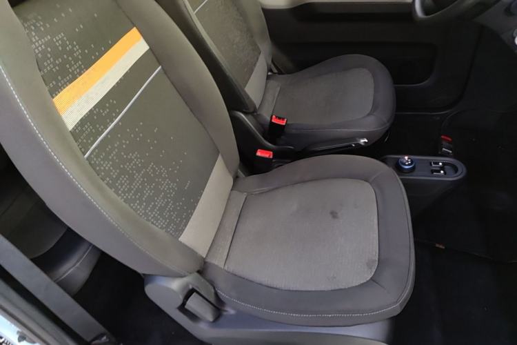 Used Wuling Hongguang MINIEV 2020 Enjoy Edition Lithium-Ion Battery Right Front Seat