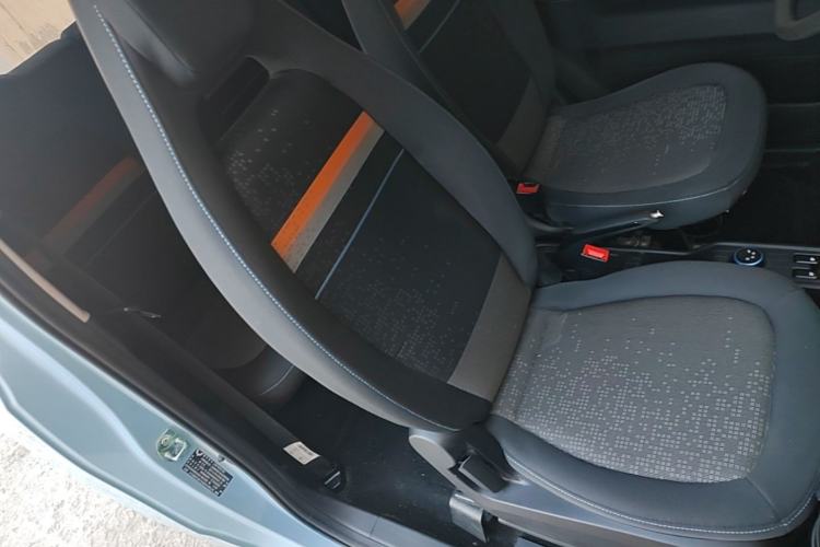 Used Wuling Hongguang MINIEV 2020 Zizai Version Lithium-NMC Right Front Seat
