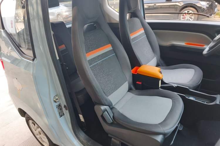 Used Wuling Hongguang MINIEV 2020 Freedom Version Lithium Iron Phosphate Right Front Seat