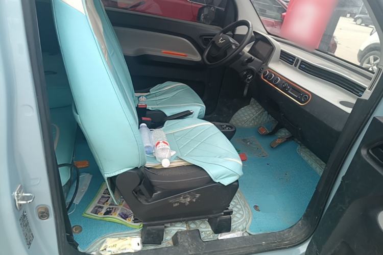 Used Wuling Hongguang MINIEV 2020 Enjoyment Model Lithium Iron Phosphate Right Front Seat