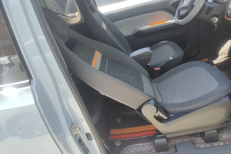 Used Wuling Hongguang MINIEV 2020 Zizai Version Lithium-NMC Right Front Seat