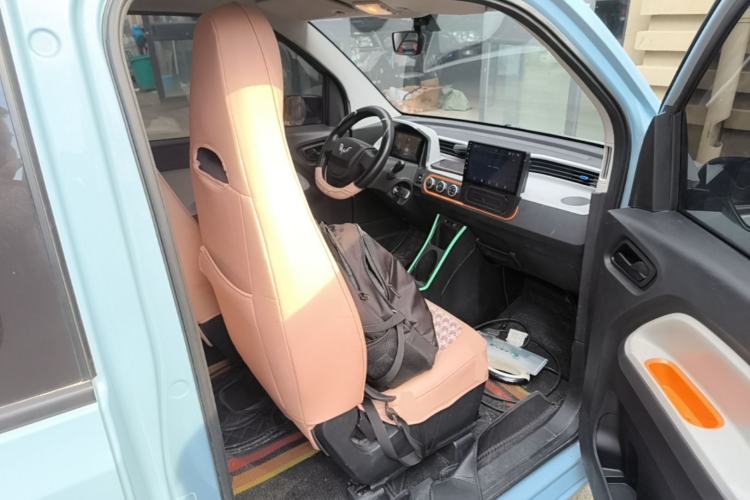 Used Wuling Hongguang MINIEV 2020 Freedom Version Lithium Iron Phosphate Right Front Seat