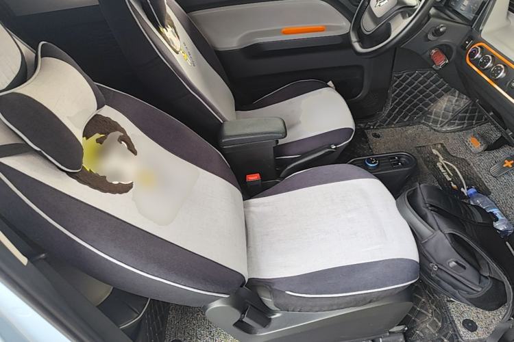 Used Wuling Hongguang MINIEV 2020 Enjoyment Model Lithium Iron Phosphate Right Front Seat