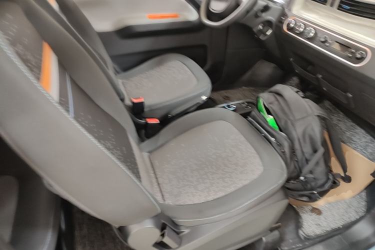 Used Wuling Hongguang MINIEV 2020 Freedom Version Lithium Iron Phosphate Right Front Seat