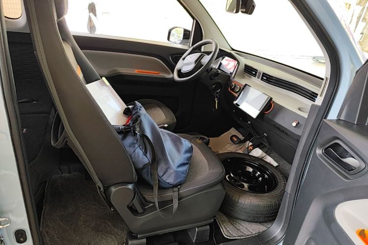 Used Wuling Hongguang MINIEV 2020 Enjoy Edition Lithium-Ion Battery Right Front Seat