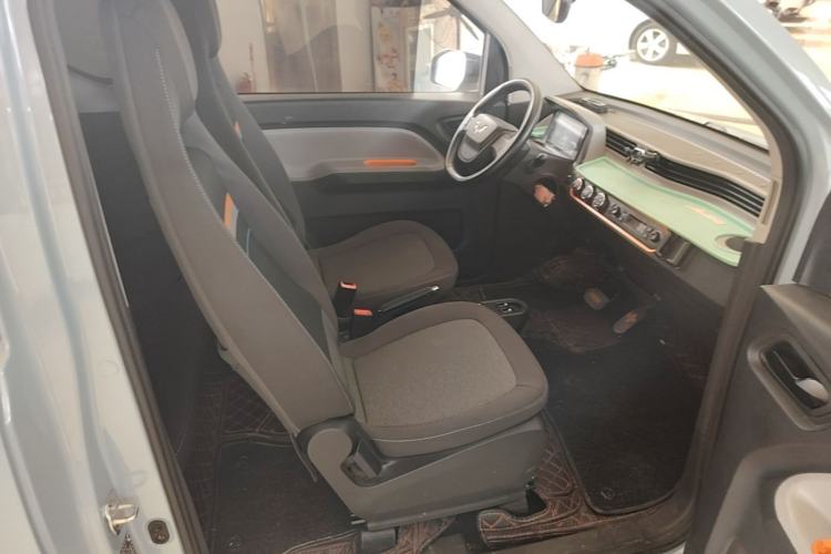 Used Wuling Hongguang MINIEV 2020 Freedom Version Lithium Iron Phosphate Right Front Seat