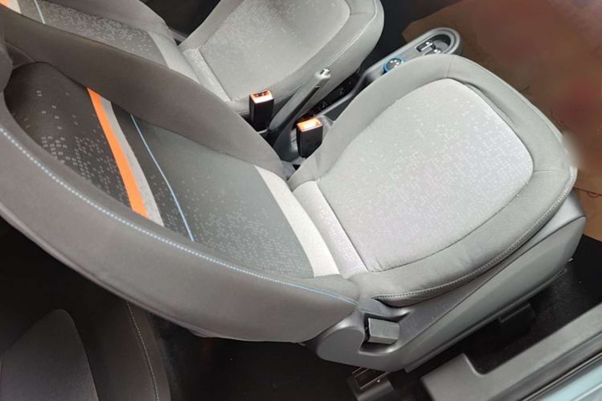 Used Wuling Hongguang MINIEV 2020 Enjoyment Model Lithium Iron Phosphate Right Front Seat