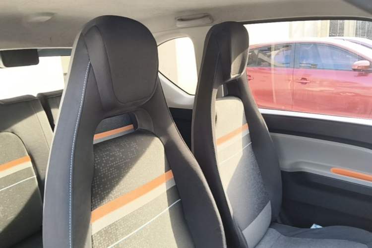 Used Wuling Hongguang MINIEV 2020 Enjoy Edition Lithium-Ion Battery Right Front Seat