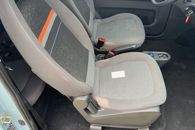 Used Wuling Hongguang MINIEV 2020 Enjoyment Model Lithium Iron Phosphate Right Front Seat