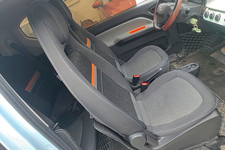 Used Wuling Hongguang MINIEV 2020 Freedom Version Lithium Iron Phosphate Right Front Seat